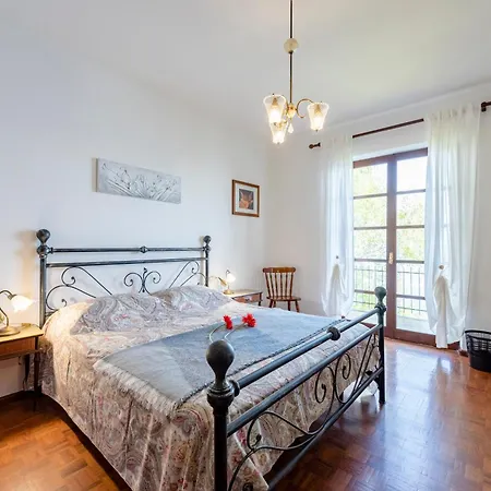 Daire Azzurro Infinity View - Happy Premeno