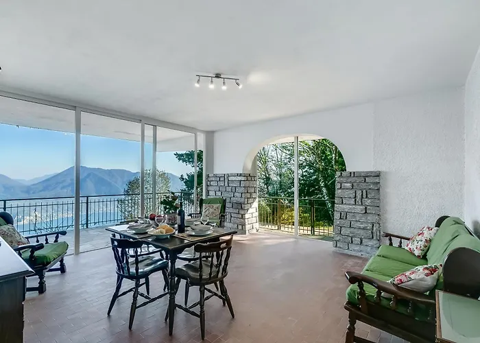 Azzurro Infinity View - Happy